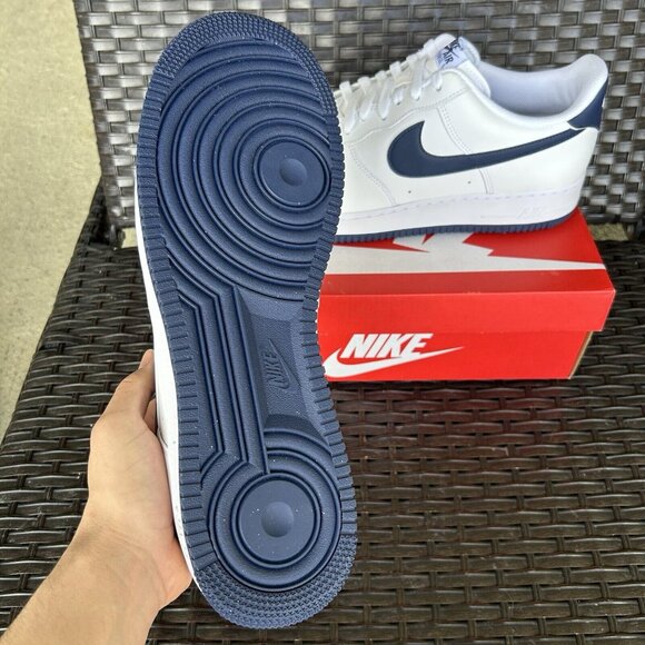 NIKE AIR FORCE 1 '07 WHITE MIDNIGHT NAVY Size 15 - Picture 5 of 6